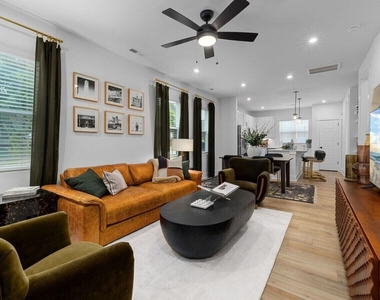 554 E Hargett Street - Photo Thumbnail 11