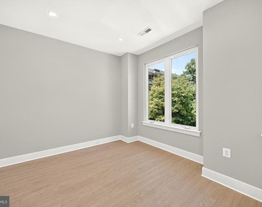 158 N Lee - Photo Thumbnail 39