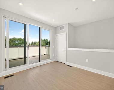 158 N Lee - Photo Thumbnail 48