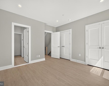 158 N Lee - Photo Thumbnail 32
