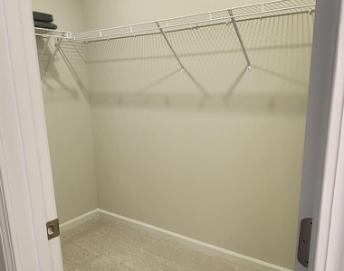 5337 Arkose Drive - Photo Thumbnail 6
