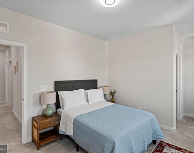 2131 Berwick Drive - Photo Thumbnail 20