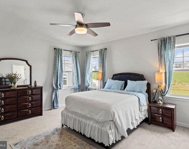 2131 Berwick Drive - Photo Thumbnail 15