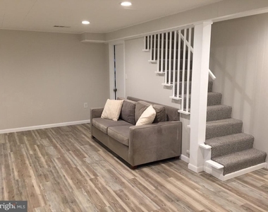 809 N Ashton Street - Photo Thumbnail 23