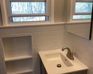 809 N Ashton Street - Photo Thumbnail 13