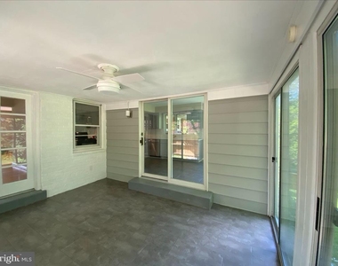 809 N Ashton Street - Photo Thumbnail 8