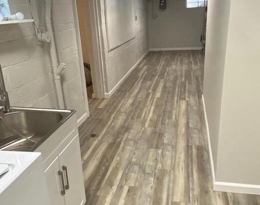 809 N Ashton Street - Photo Thumbnail 34