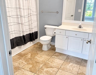 4550 Strutfield Lane - Photo Thumbnail 10