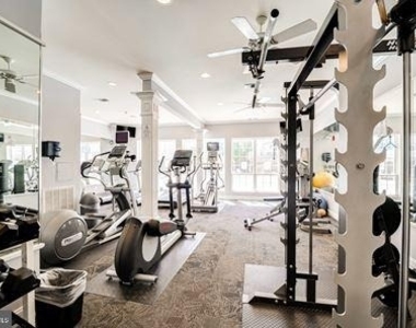 4550 Strutfield Lane - Photo Thumbnail 1