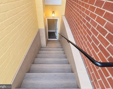 1525 King Street - Photo Thumbnail 15