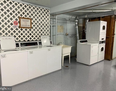 1506 S George Mason Drive - Photo Thumbnail 21