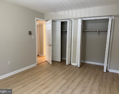 1506 S George Mason Drive - Photo Thumbnail 15