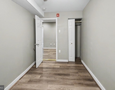 1929 N 9th Street - Photo Thumbnail 6