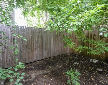 1929 N 9th Street - Photo Thumbnail 3