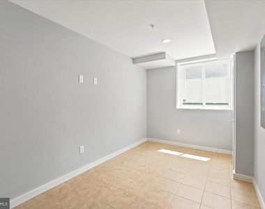 2044 N Fifth Street - Photo Thumbnail 19