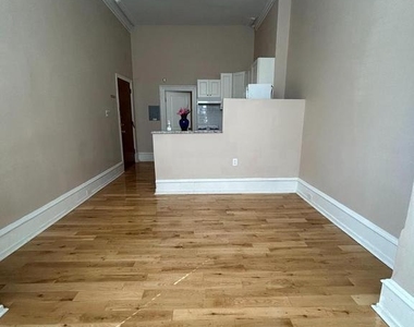 152 N 21st Street - Photo Thumbnail 3