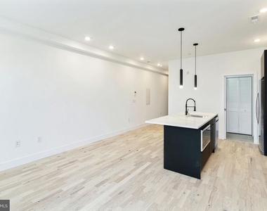 1522 N 8th Street - Photo Thumbnail 19