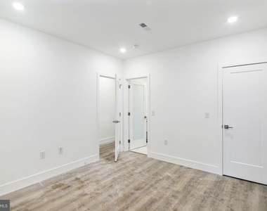 1522 N 8th Street - Photo Thumbnail 11