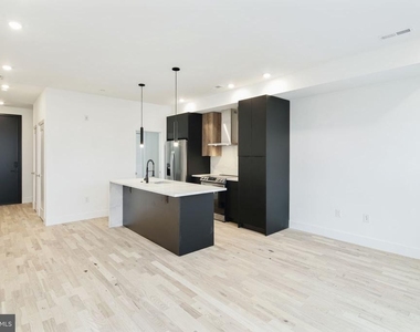 1522 N 8th Street - Photo Thumbnail 18