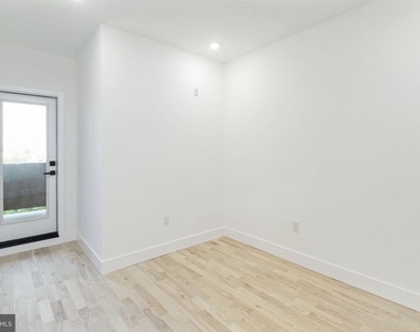 1522 N 8th Street - Photo Thumbnail 25