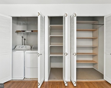 7601 Crittenden Street - Photo Thumbnail 18