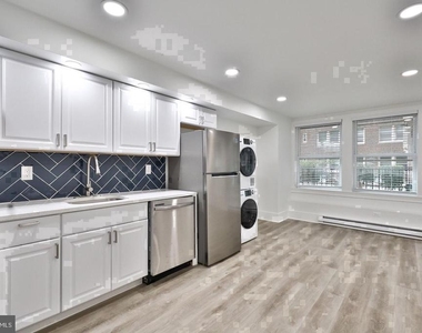 4247 Locust Street - Photo Thumbnail 5