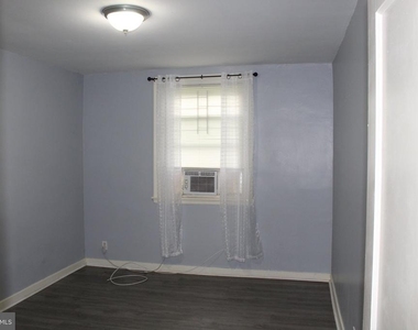 565 E Tabor Road - Photo Thumbnail 8