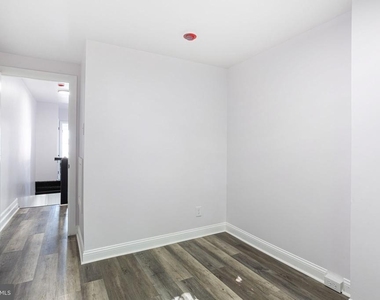 3856 Folsom Street - Photo Thumbnail 10