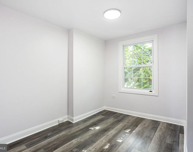 3856 Folsom Street - Photo Thumbnail 9
