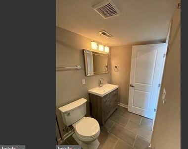 765 N Uber Street - Photo Thumbnail 5