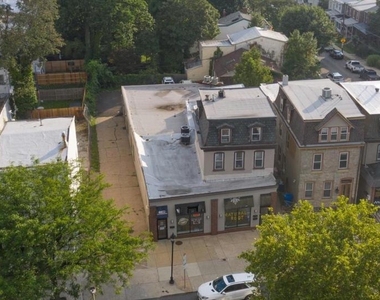 6212 Ridge Avenue - Photo Thumbnail 15