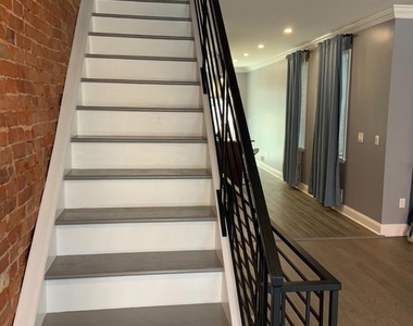 1729 S 19th Street - Photo Thumbnail 3