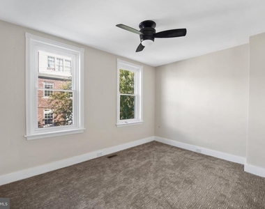 439 Dupont Street - Photo Thumbnail 25