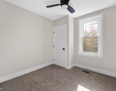 439 Dupont Street - Photo Thumbnail 26