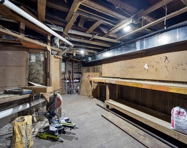 439 Dupont Street - Photo Thumbnail 17