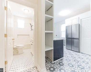 5218 Greene Street - Photo Thumbnail 6