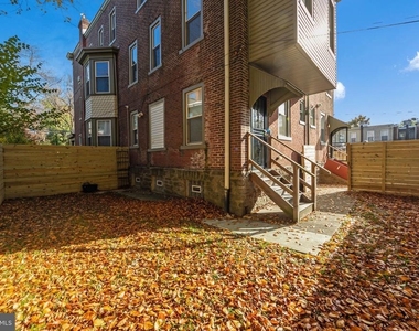 5218 Greene Street - Photo Thumbnail 10