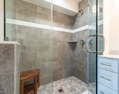1139 Clay Street - Photo Thumbnail 23