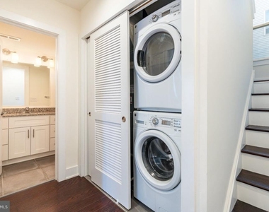 1139 Clay Street - Photo Thumbnail 18