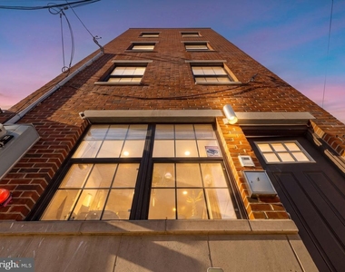 1139 Clay Street - Photo Thumbnail 2