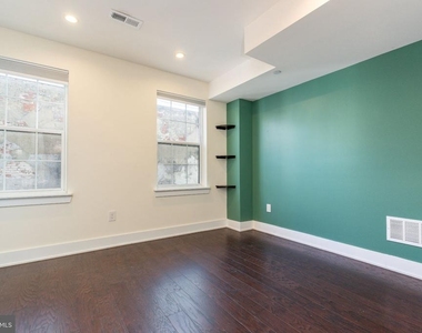 1139 Clay Street - Photo Thumbnail 15