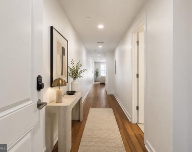 1817 Wylie Street - Photo Thumbnail 1