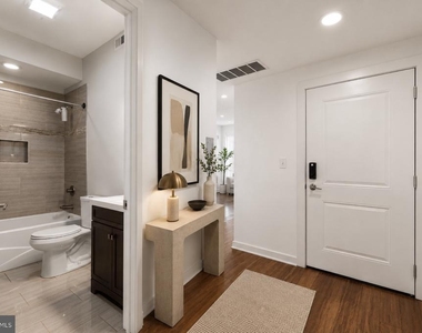 1817 Wylie Street - Photo Thumbnail 9