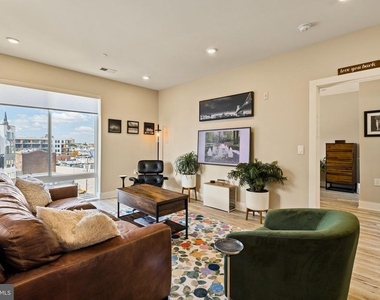 1148 N 2nd Street - Photo Thumbnail 9