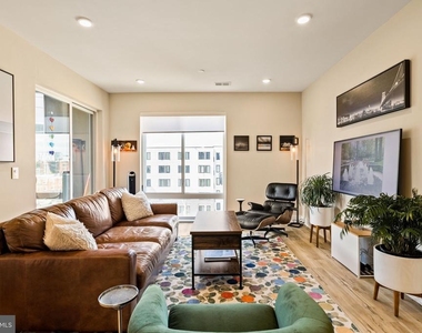 1148 N 2nd Street - Photo Thumbnail 1