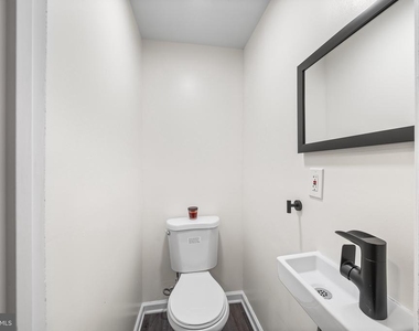 2805 Cantrell Street - Photo Thumbnail 7