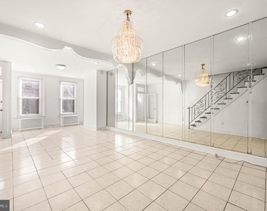 1248 S 26th Street - Photo Thumbnail 2