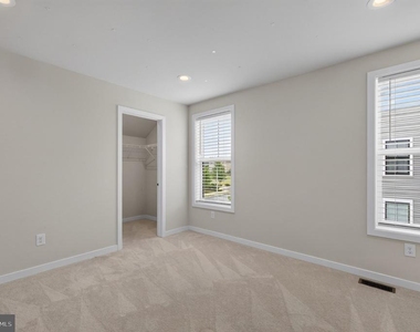 9 Umbrell Drive - Photo Thumbnail 25