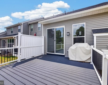 9 Umbrell Drive - Photo Thumbnail 34