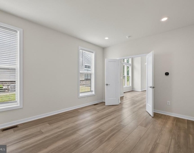 9 Umbrell Drive - Photo Thumbnail 10